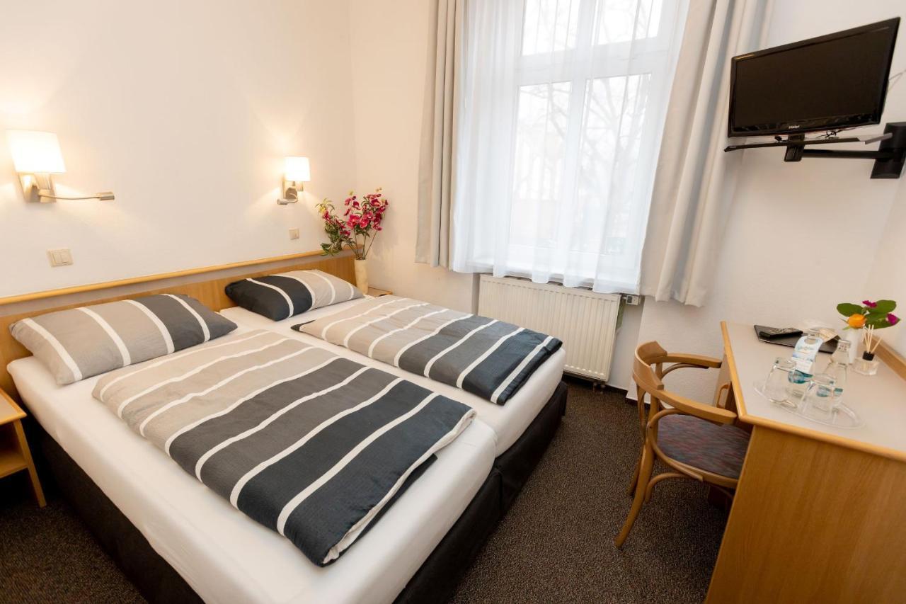 Fürstenwalde Hotel Albena - Garni Hotel מראה חיצוני תמונה